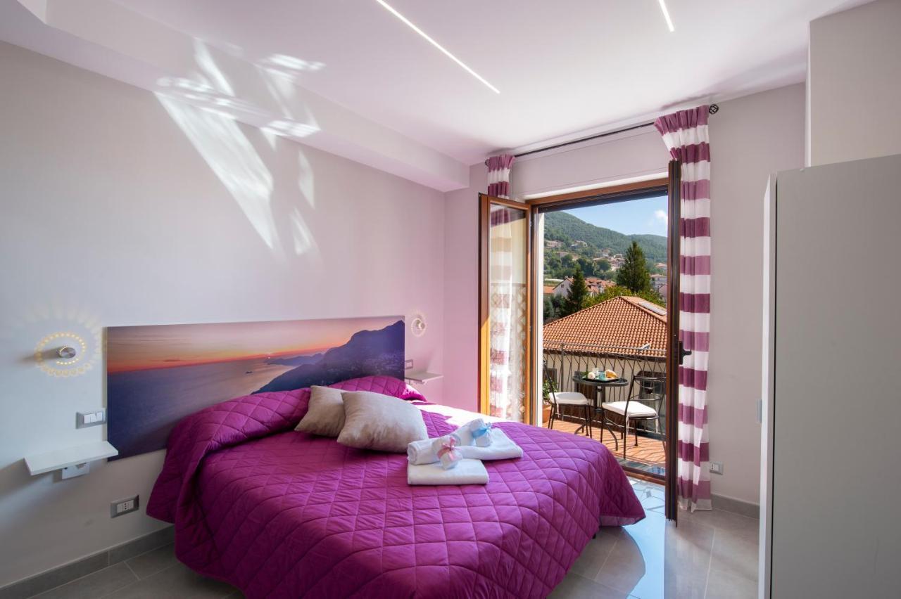アジェーロラ Raggio Di Sole Bed & Breakfast エクステリア 写真