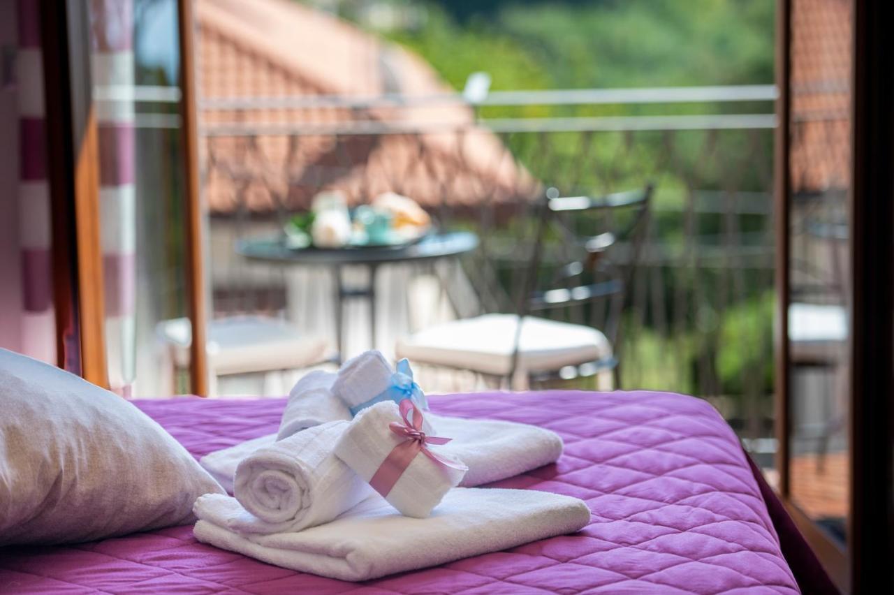アジェーロラ Raggio Di Sole Bed & Breakfast エクステリア 写真